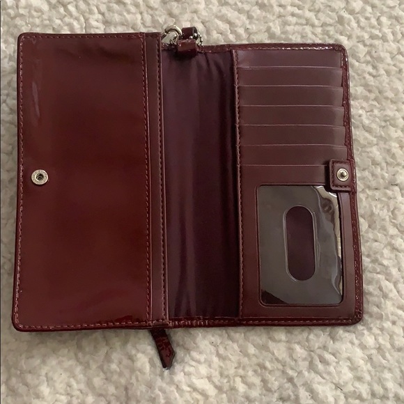 Coach Wallet - Picture 4 of 4